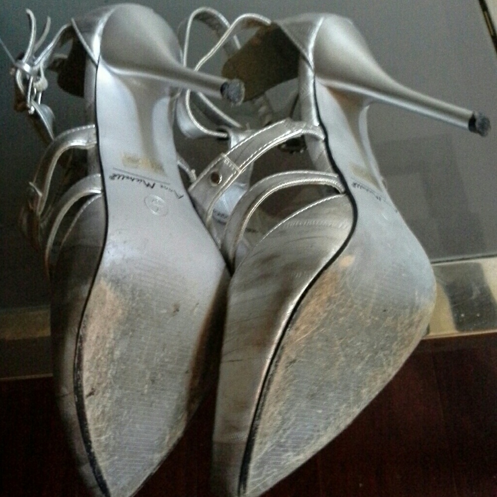 Shoes - Picture 3 of 3